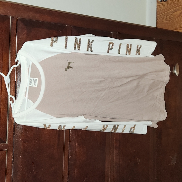 PINK Victoria's Secret Tops - VS Pink Long sleeve tshirt size xs